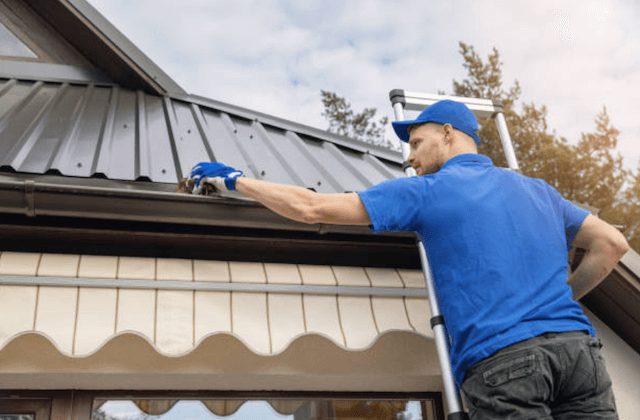 gutter cleaning in aurora